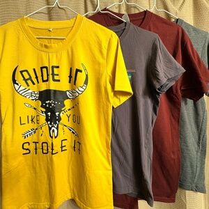 4 T-Shirts Women's S